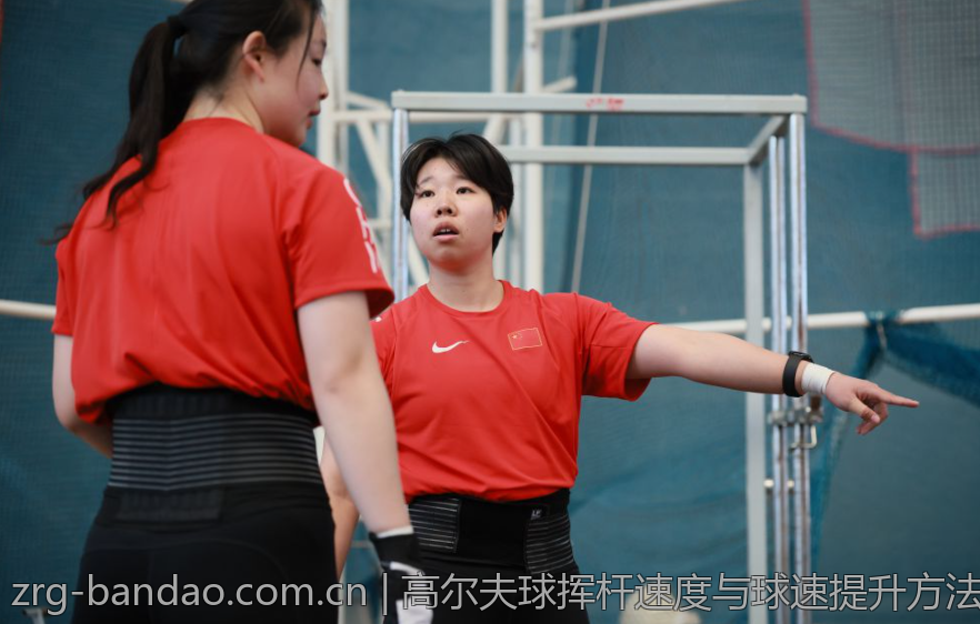 高尔夫球挥杆速度与球速提升方法