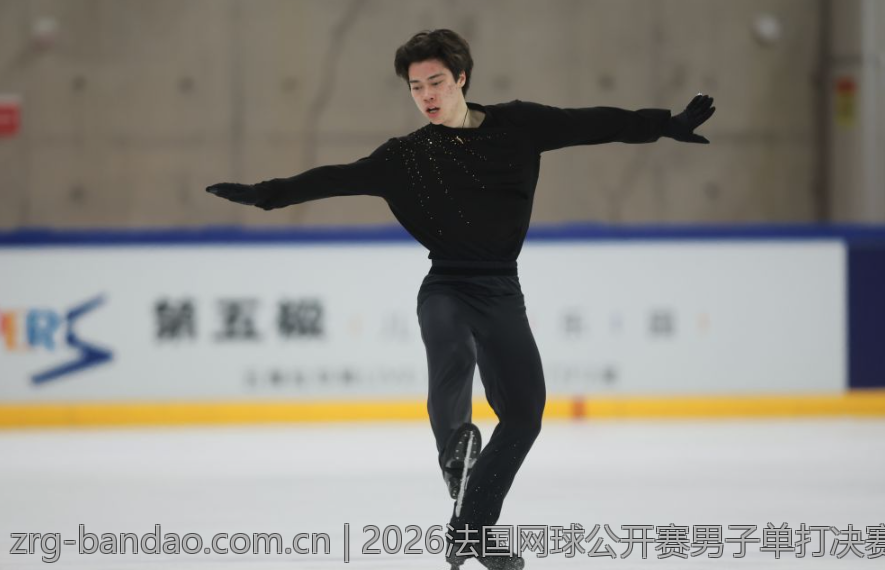2026法国网球公开赛男子单打决赛现场直击精彩瞬间